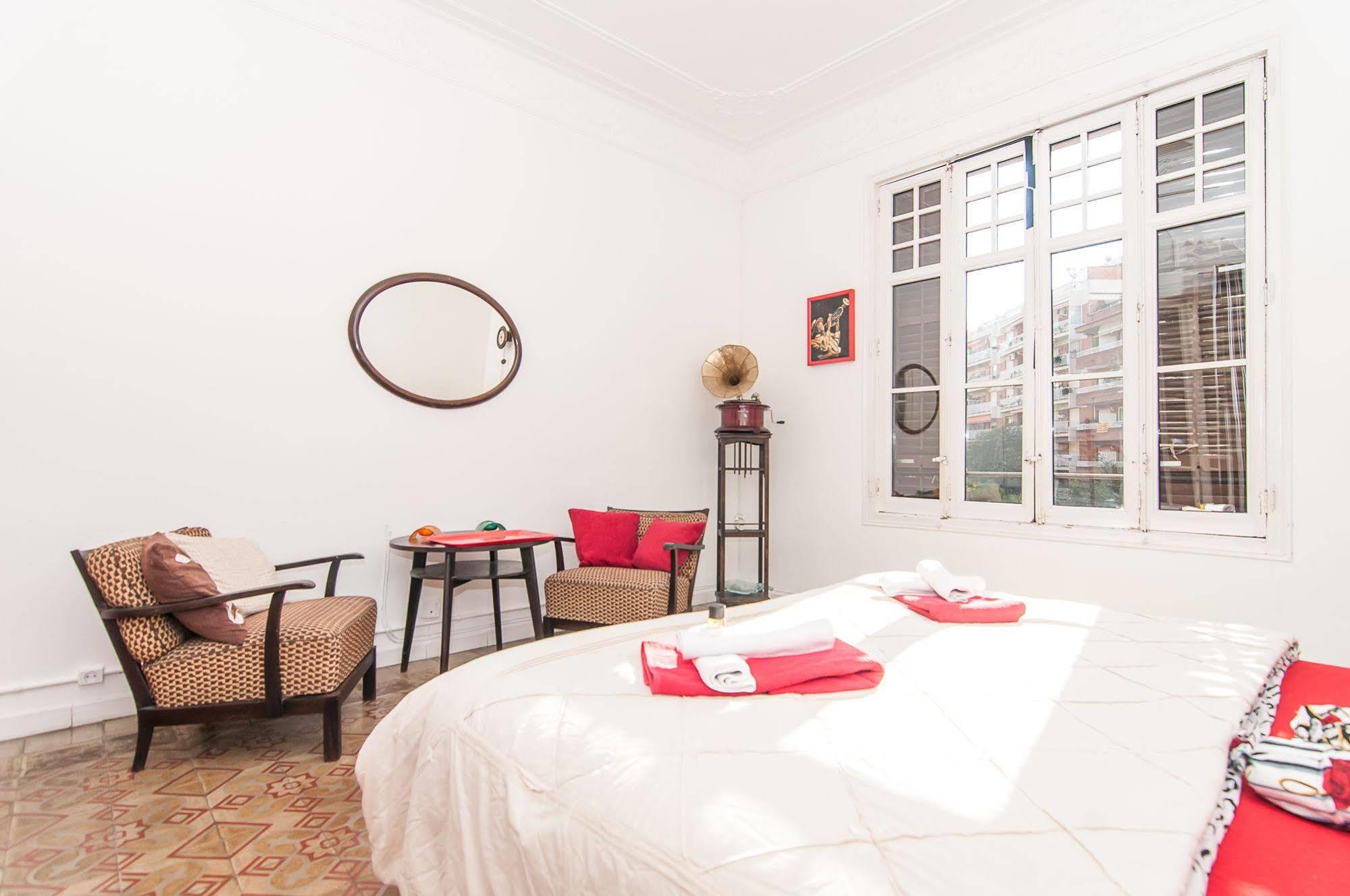Casa Trianon Bed and Breakfast Barcelona Buitenkant foto