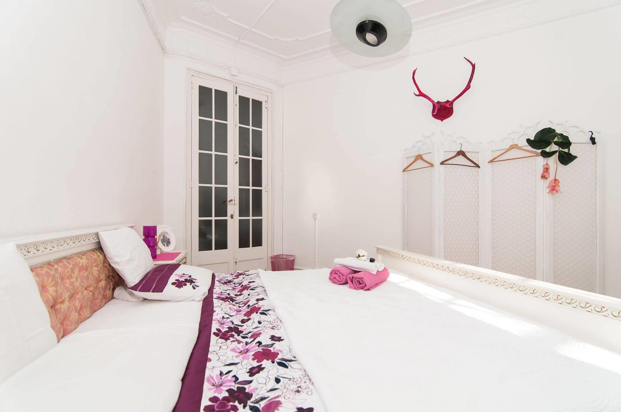 Casa Trianon Bed and Breakfast Barcelona Buitenkant foto